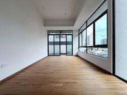 East Coast Avenue (D15), Terrace #518807821